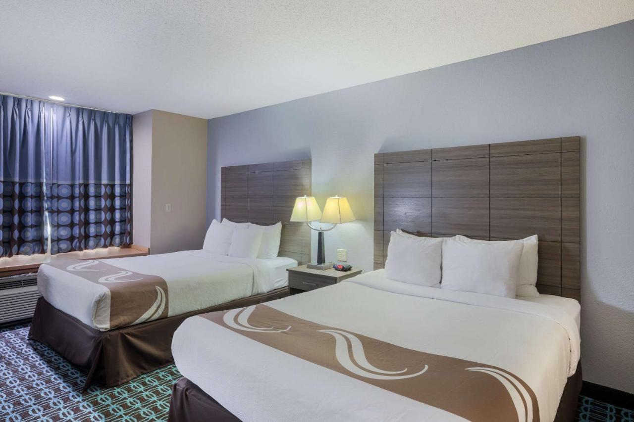 Sonesta Essential Hotel Blue Springs Esterno foto