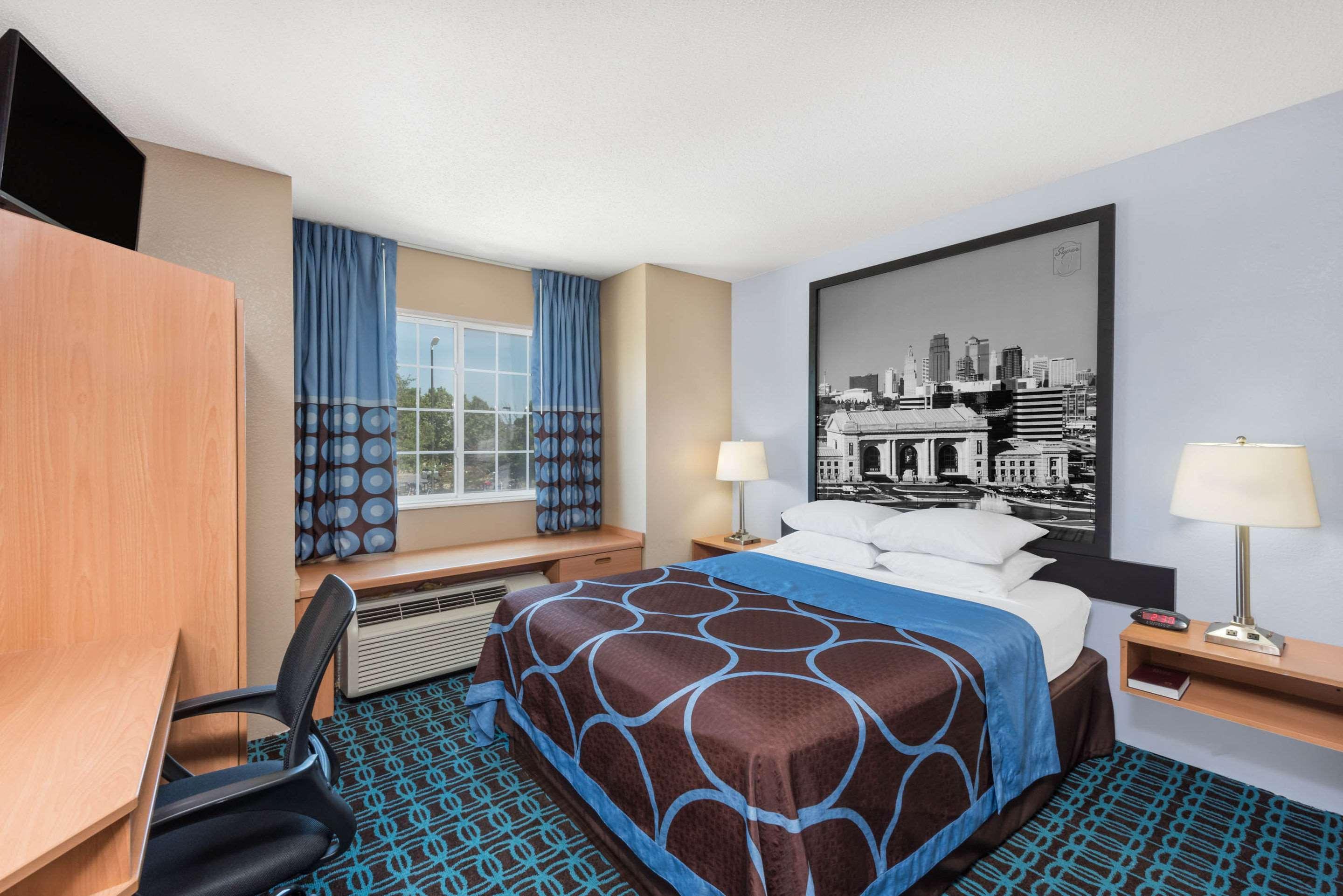 Sonesta Essential Hotel Blue Springs Esterno foto