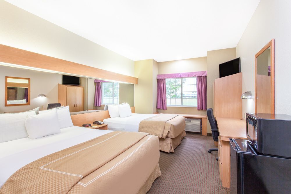 Sonesta Essential Hotel Blue Springs Esterno foto